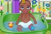 Baby Jamal fa il bagno